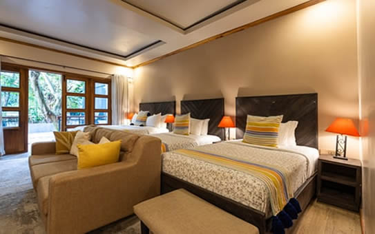 Five Volcanoes lodge