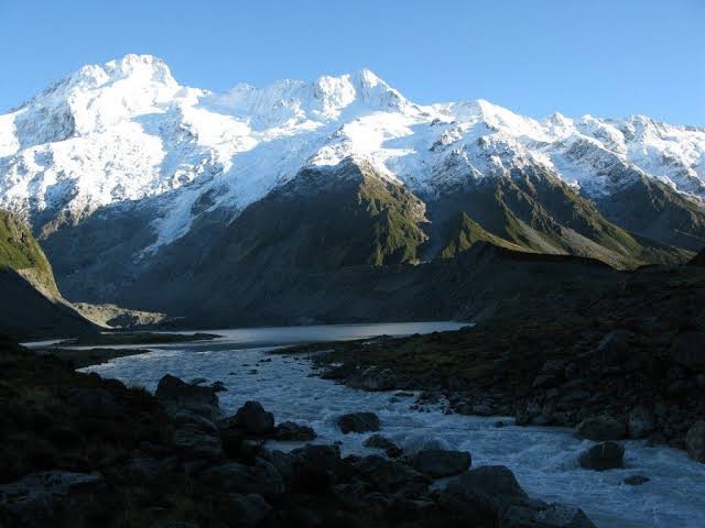 Mount Luigi di Savoia (4,627m)